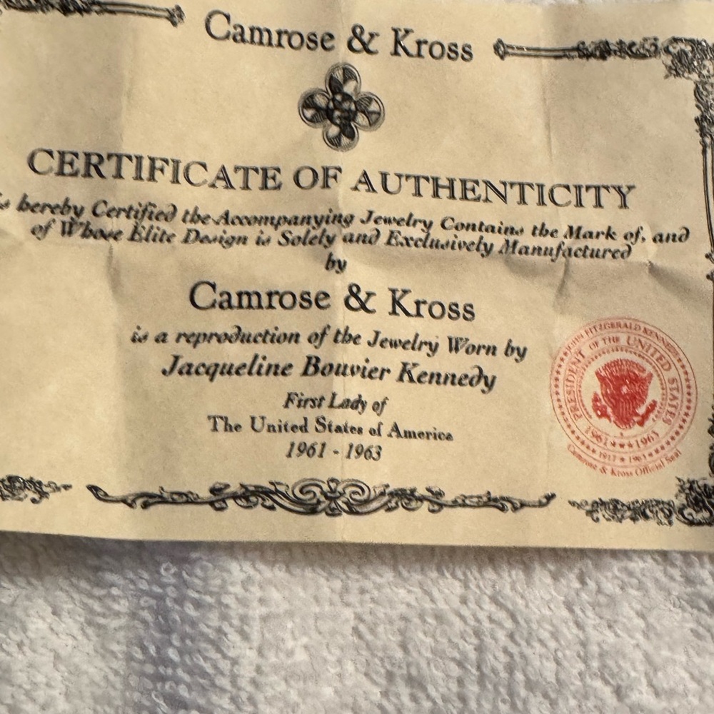 Camrose & Kross Jacqueline Kennedy Collection Ring – Vintage COA - Picture 6 of 13